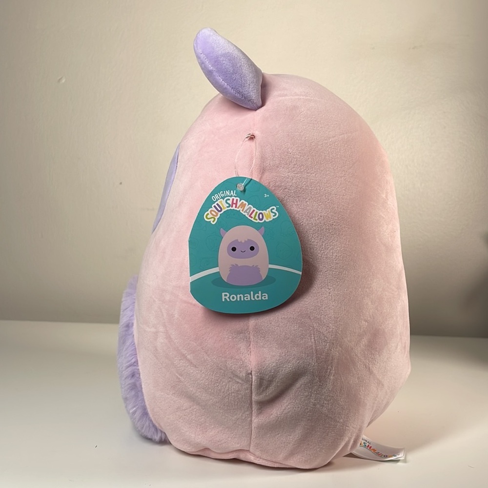 Squishmallow Ronalda the Yeti 11" UltraSoft Stuffed HTF Toy Plush NWT - Picture 4 of 7